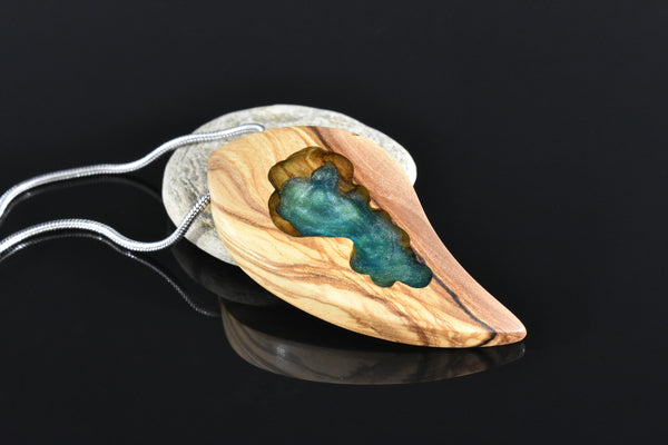 Pendentif en bois naturel, Abysse, artisanat France