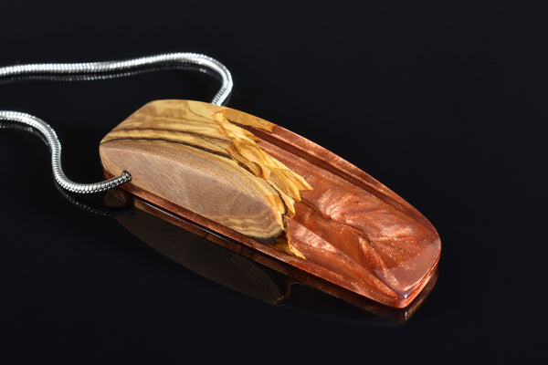 Pendentif nature, bois d'olivier et résine, cuivré, fait main, idée cadeau original